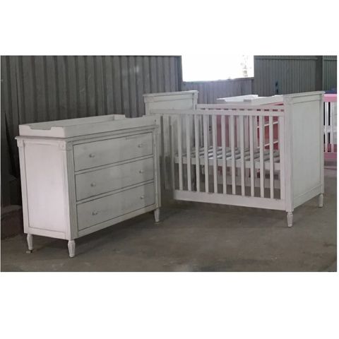 Antique Baby Crib – Tan Phuoc Furniture