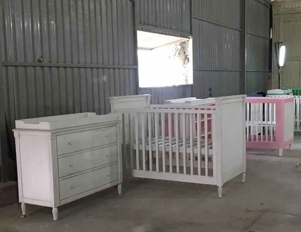 Antique White Crib & 4-Drawer Changing Dresser – view 3