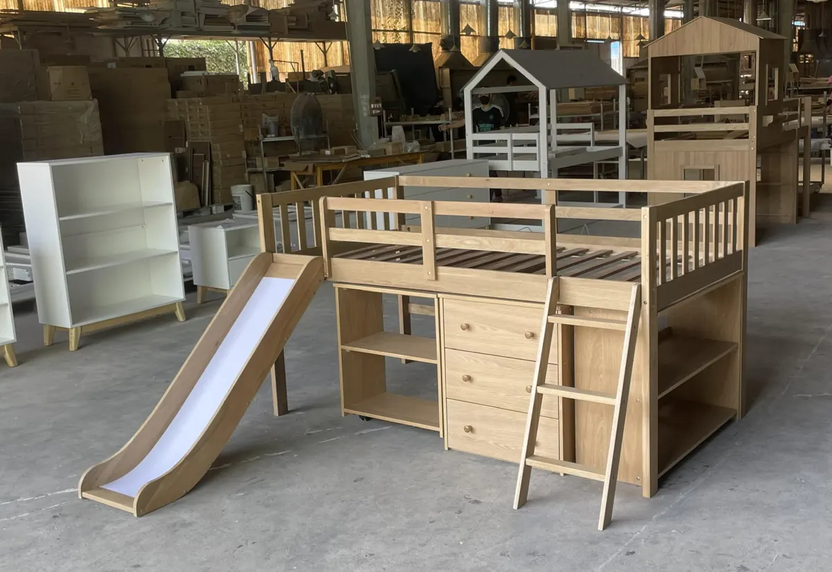 Bunk Bed with Slide & Study Desk – view 2