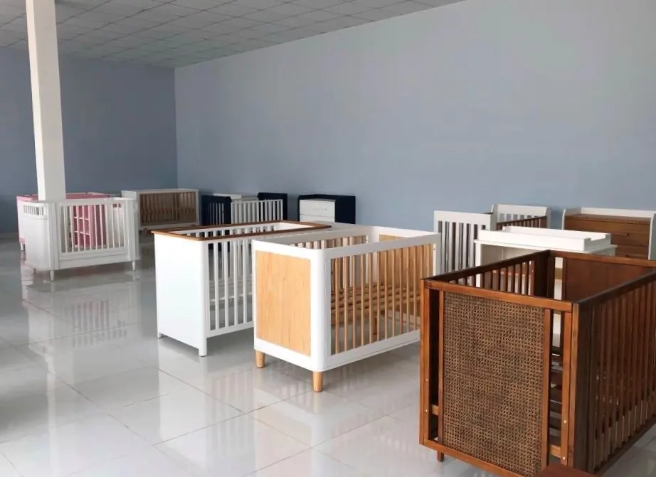 Newton Galileo Convertible Crib – view 2