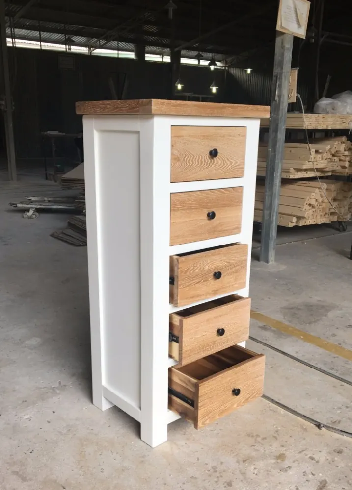 Oak 5-Drawer Tall Chest – view 2