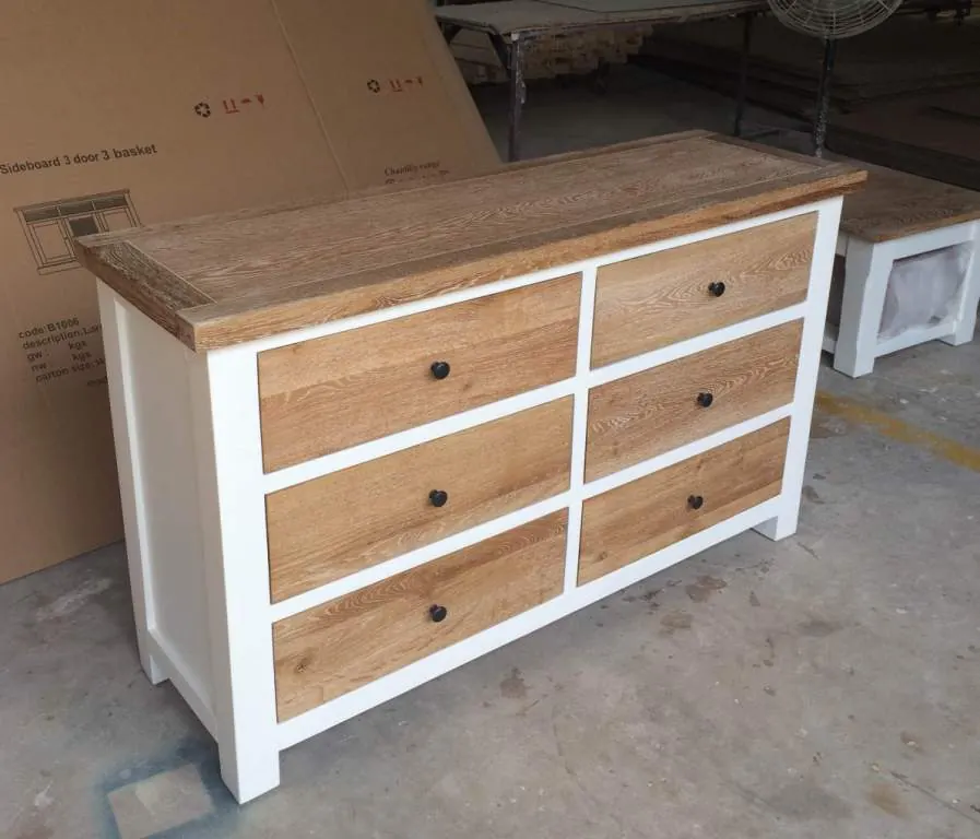 Oak 6-Drawer Dresser – view 3