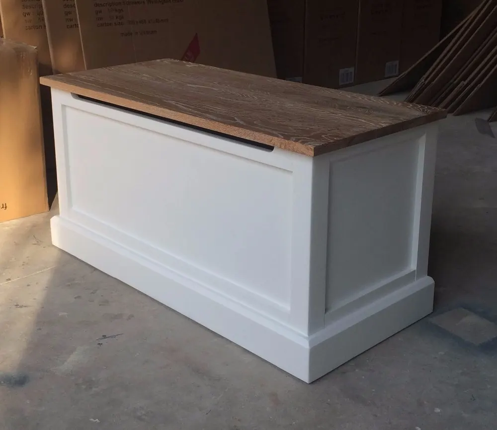 Oak Storage Chest – view 3