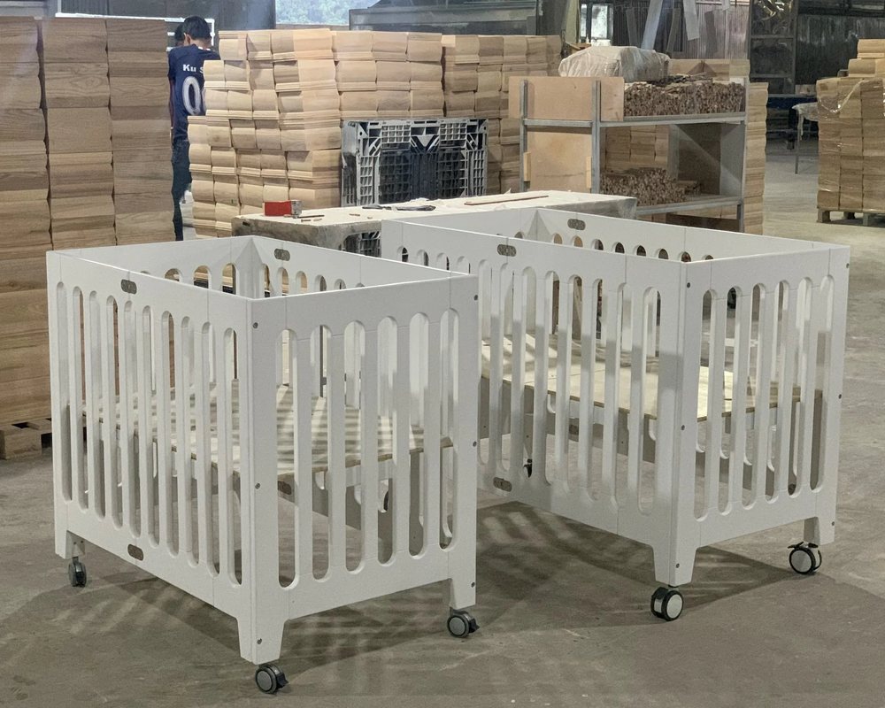 White Baby Crib 124 on Castors with Toddler-Bed Kit - Cribs & Cots, flat-pack, Tan Phuoc Furniture Vietnam