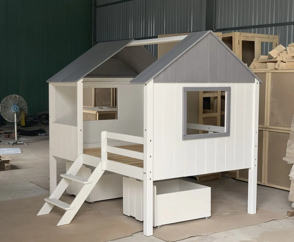 Two-Storey Wooden House Bed – view 2